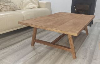 Mesa de centro de madera rústica