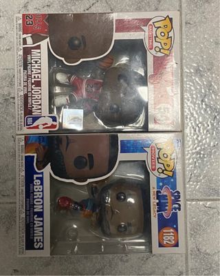 Pack 2 Funko Pop NBA Michael Jordan y LeBron James