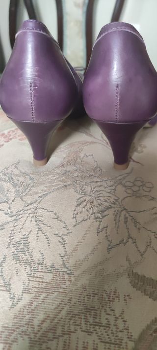 Zapatos de tacón morados Rosso