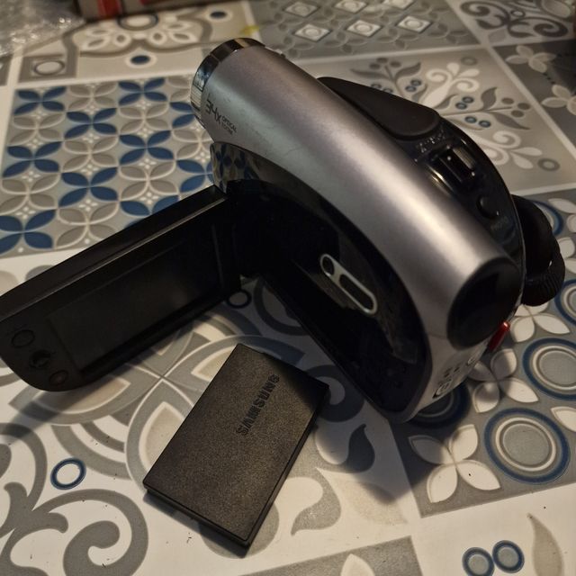 Videocamera Samsung VP-DX105 Nera