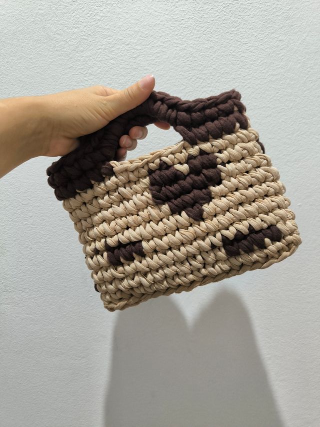 Borsetta uncinetto beige e marrone