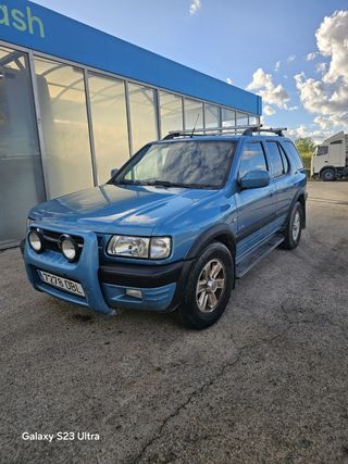Opel Frontera 2004
