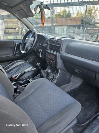 Opel Frontera 2004