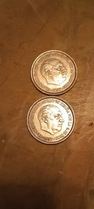2 Monedas 25 Pesetas 1957 Francisco Franco