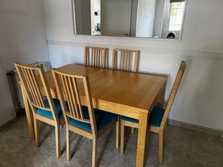 Mesa de comedor extensible de madera Ikea