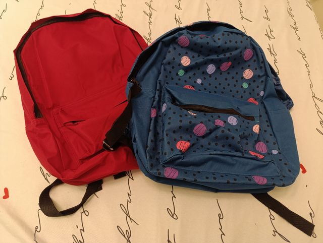 Mochilas Escolares Rojo y Azul Estampado