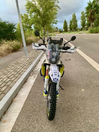 Husqvarna 701 Enduro