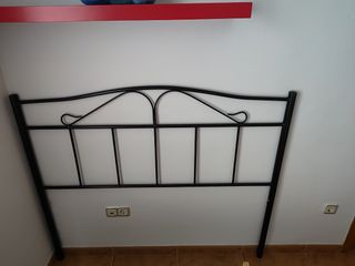 Cabecero de forja negro para cama de 135