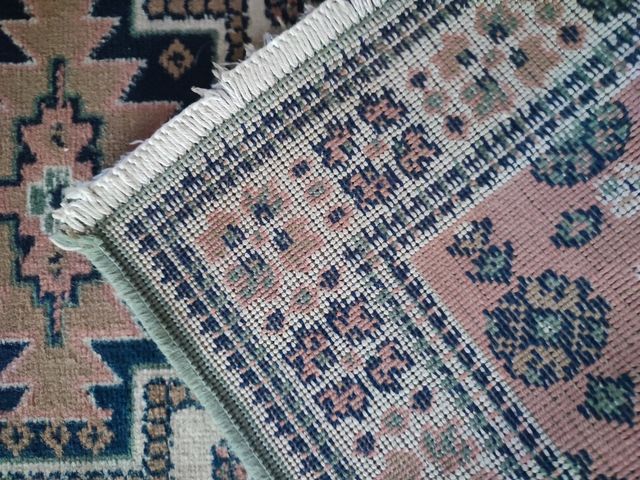 Tappeto passatoia verde e rosa