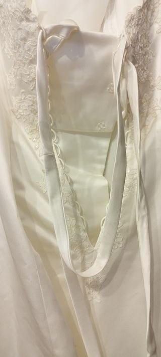 Vestido de Novia Blanco roto. Talla 48..