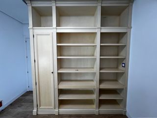 Armario a medida de madera beige