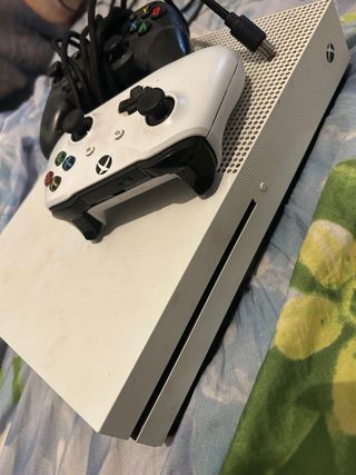 Xbox One S Blanca