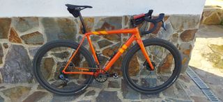 Bicicleta Cannondale superX