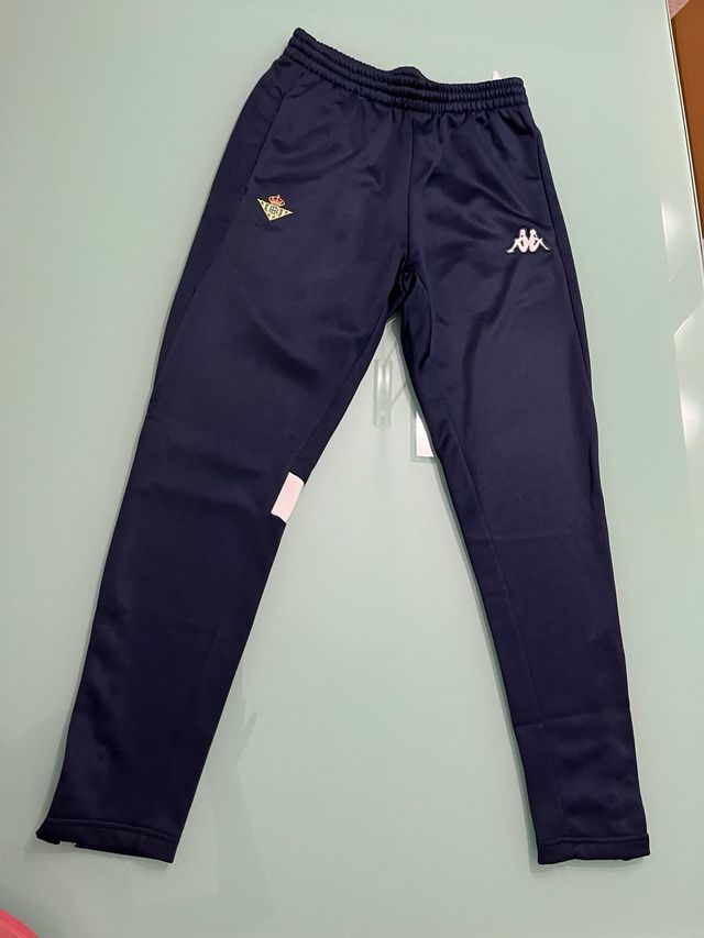 Chándal Betis Niñ@ Talla 14 Kappa