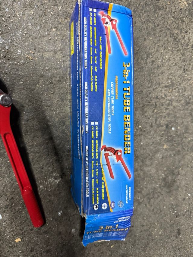 Piegatrice per tubi da 6 mm, 8 mm e 10 mm