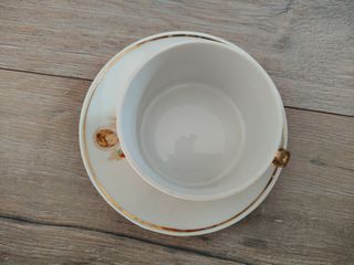 Taza y plato porcelana comunión dorado