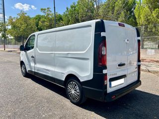 Opel Vivaro 2015 L2H1 3 Plazas