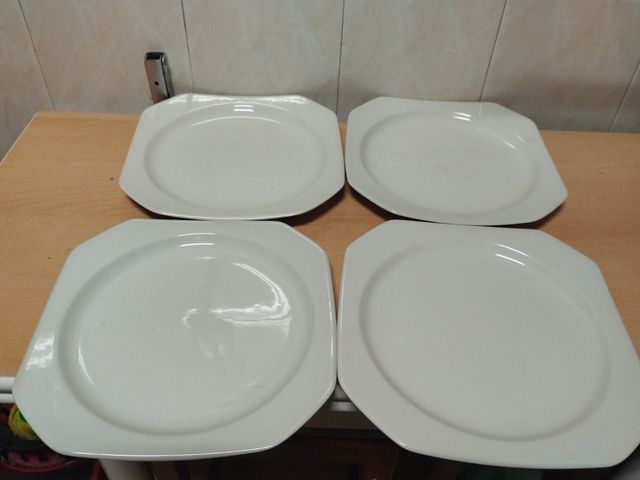 4 Platos Cuadrados Cerámica Blancos