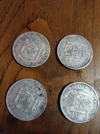 4 Monedas antiguas plata