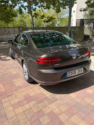 Volkswagen Passat 2019