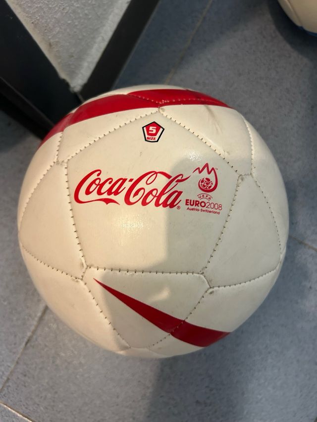 2 palline Coca-Cola Brazil 14 ed Euro'08