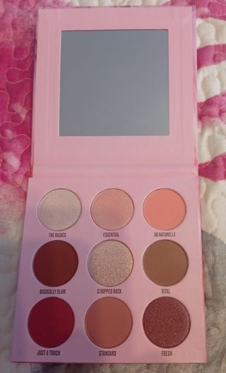 Paleta de sombras Makeup Obsession BASIC