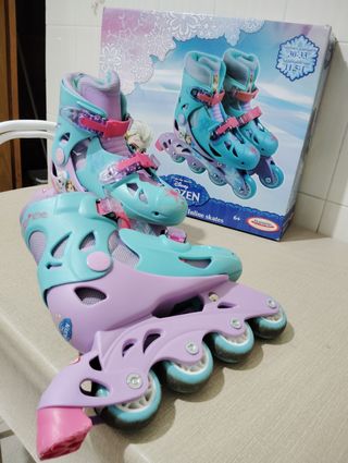 Patines en línea Frozen. Talla 30-33 ajustable.