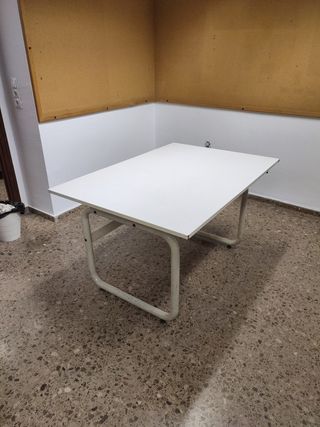 Mesa de arquitecto elevable blanca