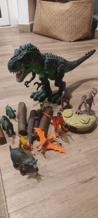 Lote Juguetes Dinosaurios
