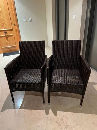 Sillas de terraza mimbre marrón