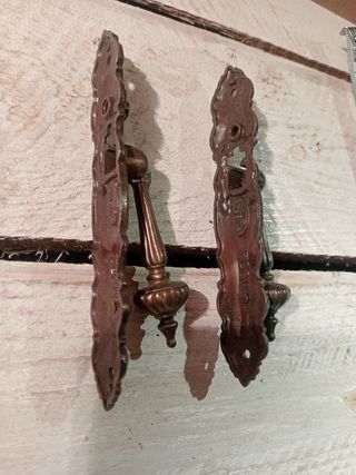 Pareja Tiradores Antiguos Metal Dorado