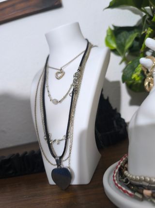 Expositor de collares