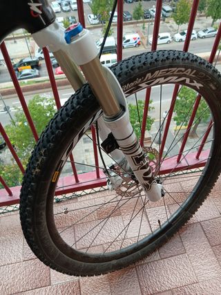 Bicicleta Merida Carbono 27.5 monoplato