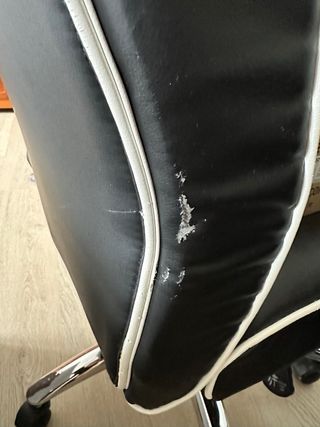 Silla de oficina giratoria de cuero