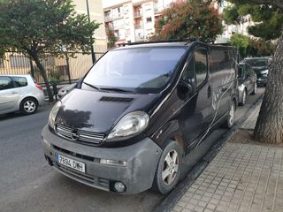 Opel Vivaro 2006