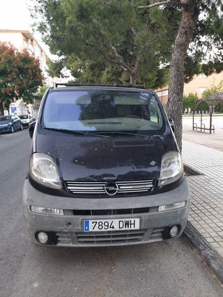 Opel Vivaro 2006
