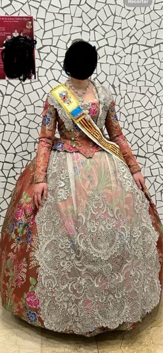 Traje de Fallera Multicolor como nuevo
