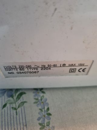 Máquina de coser Alfa Modelo 8804