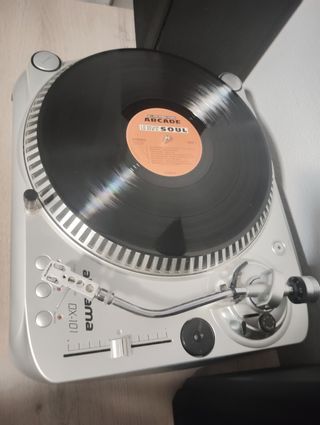 Akiyama DX-101 Tocadiscos Plata