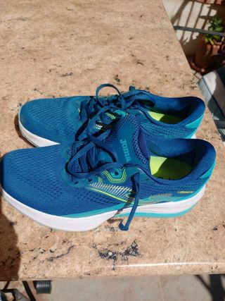 Joma Deportivas Azul.Precio original 75€