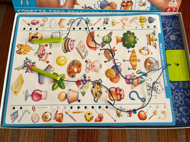 Educa 8 Topics Connector Game 242 domande