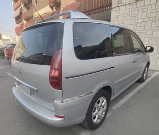Peugeot 807 2012