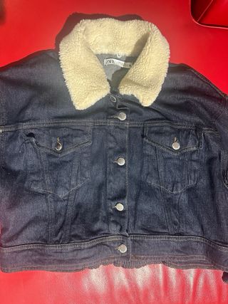 Cazadora Zara, cuello de borreguillo desmontable