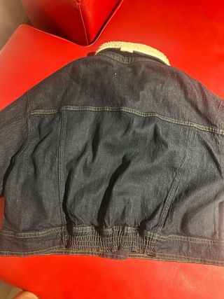 Cazadora Zara, cuello de borreguillo desmontable