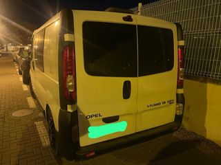 Opel Vivaro 2004