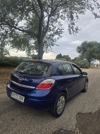 Opel Astra 2005