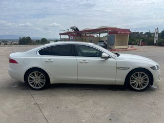 Jaguar XF 2016 v6 300cv