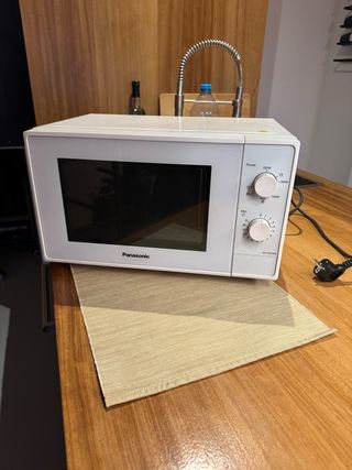 Microondas Panasonic Blanco