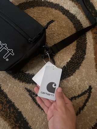Borsa tracolla Carhartt nera nuova