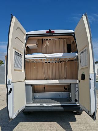 Dreamer family van 